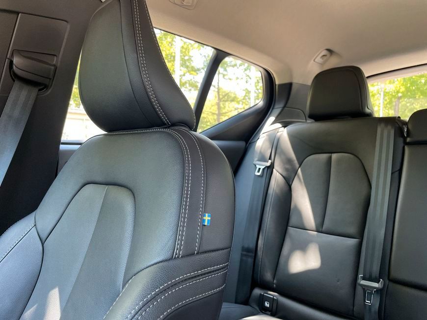 Volvo XC40 T5 Recharge Inscription - Samsaru's Car Outlet