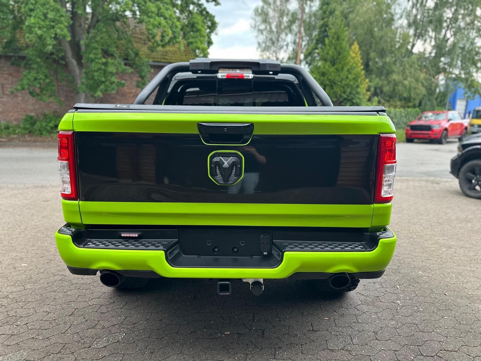 Dodge LIMITED*V8*4X4*AHK*LED*BÜGEL*OFFROAD*GARANTIE*