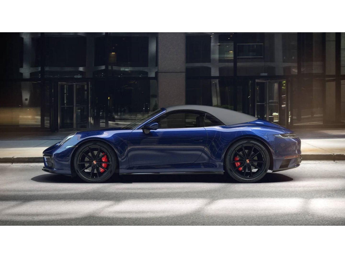 Porsche 992 Carrera 4S Cabriolet Sport Chrono BOSE PASM