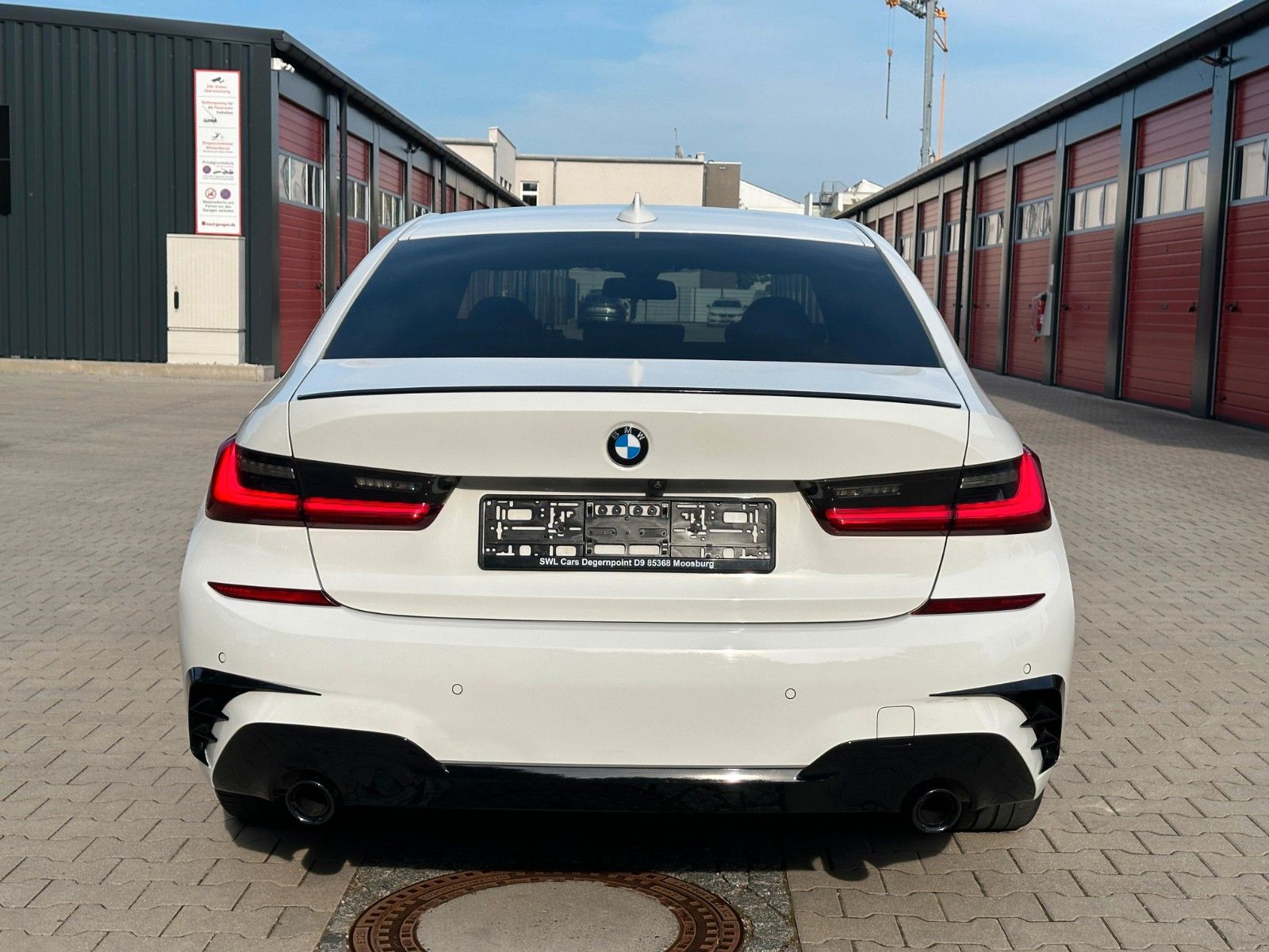 BMW 330d M Sport - Samsaru's Car Outlet