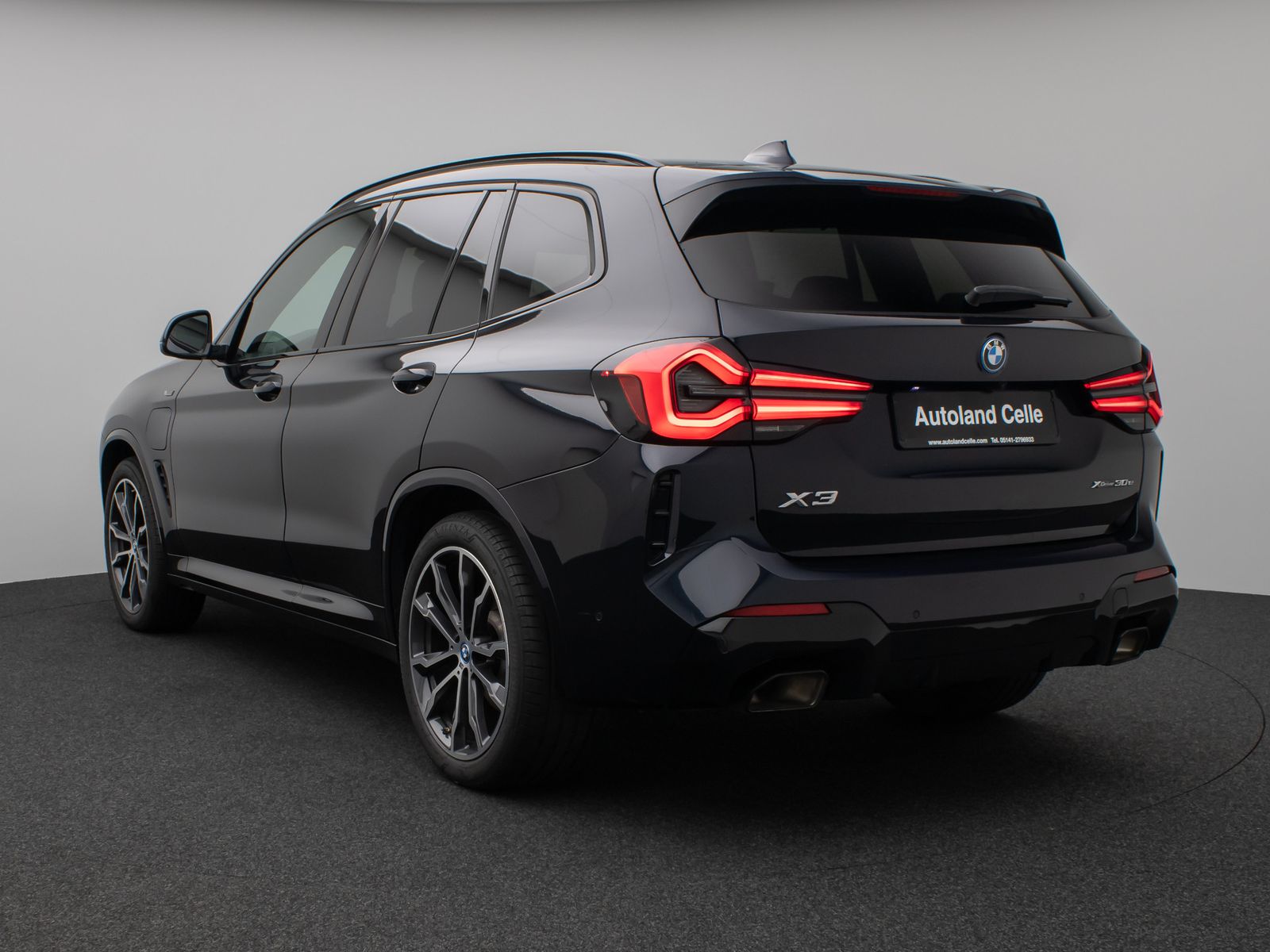BMW X3 xD30e M Sport - Samsaru's Car Outlet