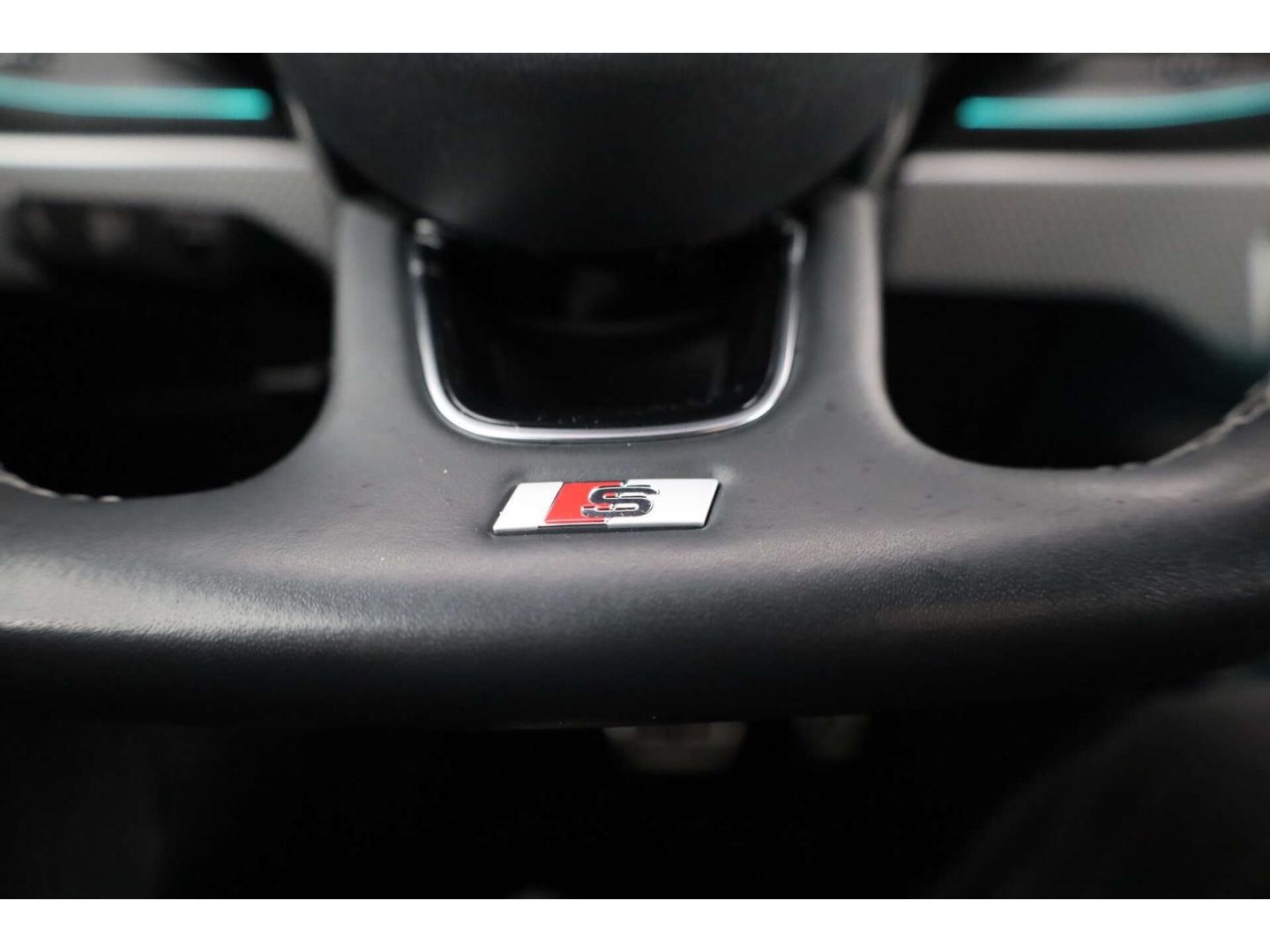 Audi A1 Sportback 40 TFSI S line VC/NAV/SH/DAB/LED