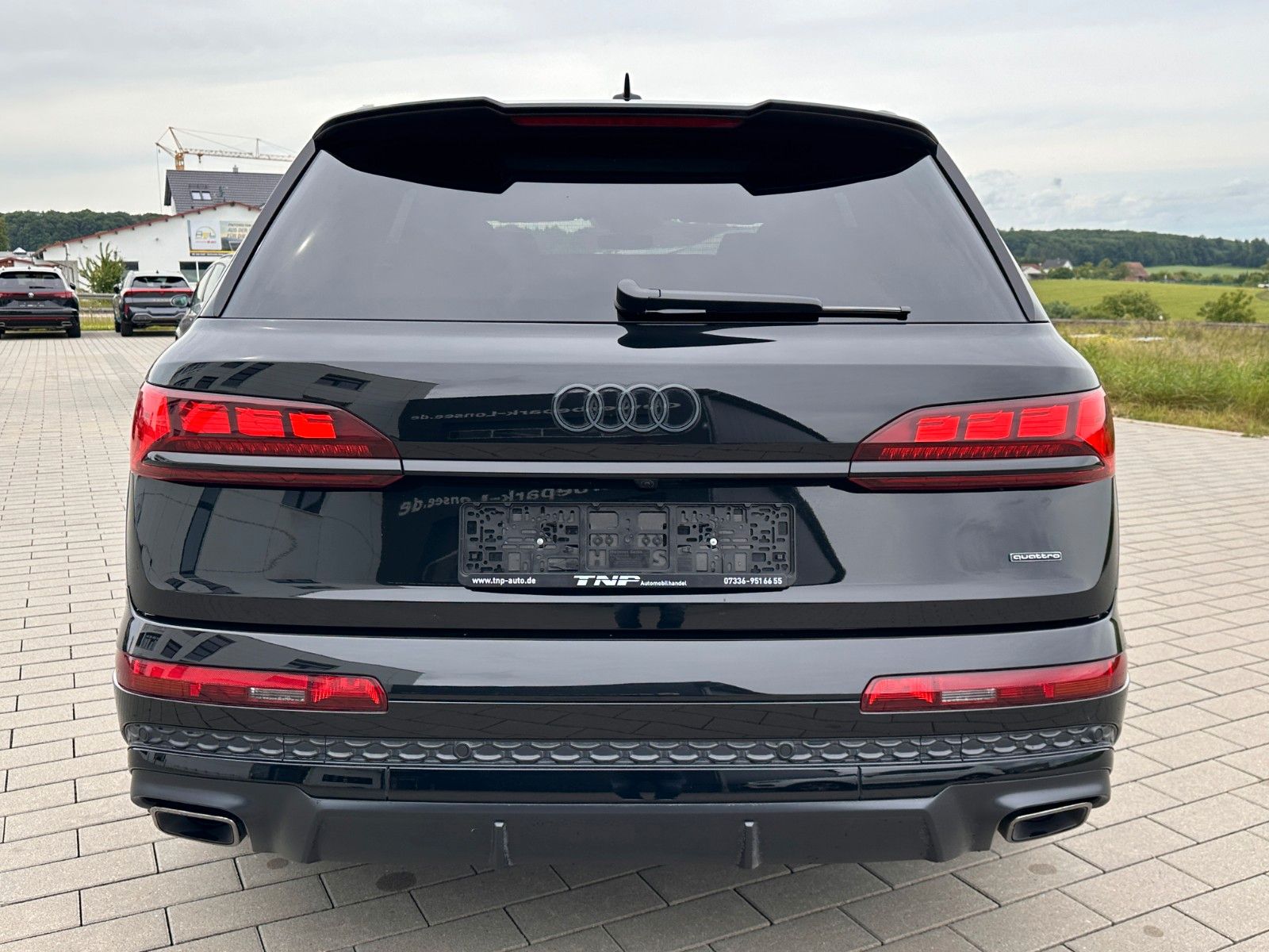 Audi Q7 50 TDI S line +AHK+STANDHEIZUNG+PANO+B&O