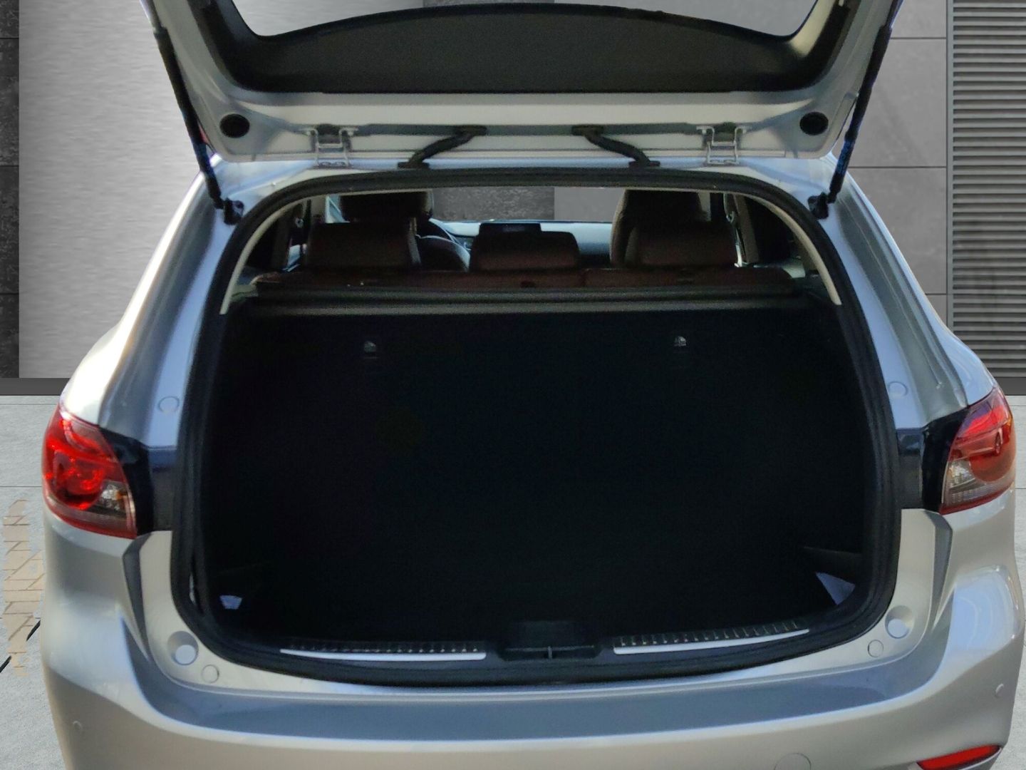 Mazda 6 Kombi Homura 194 2.5 HUD Navi Leder BoseSound