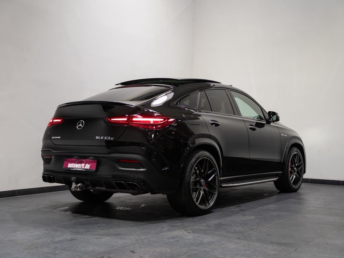 Mercedes-Benz GLE 63 AMG S 4M PANO TRITTBR. NIGHT CARBON PERFO