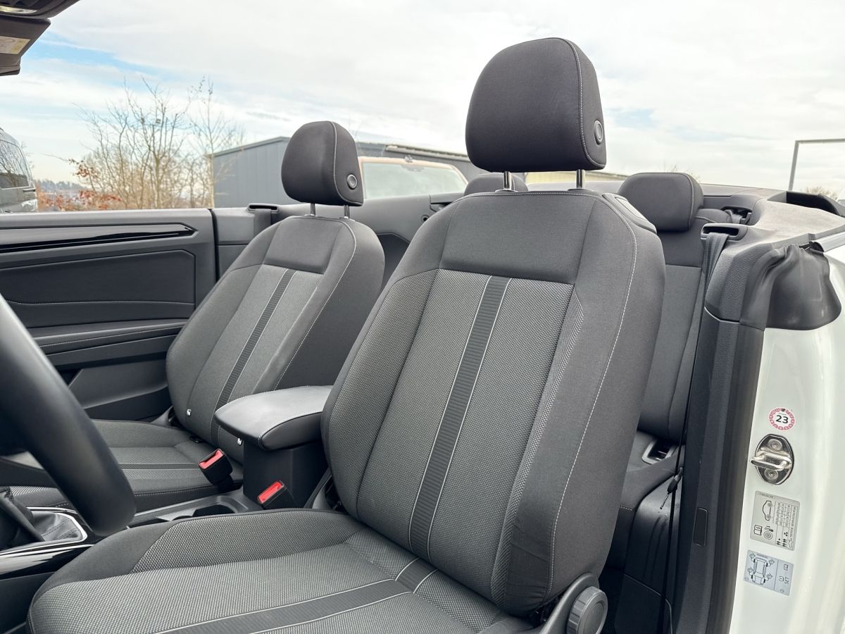 Volkswagen T-Roc Cabrio Style TSi - Samsaru's Car Outlet