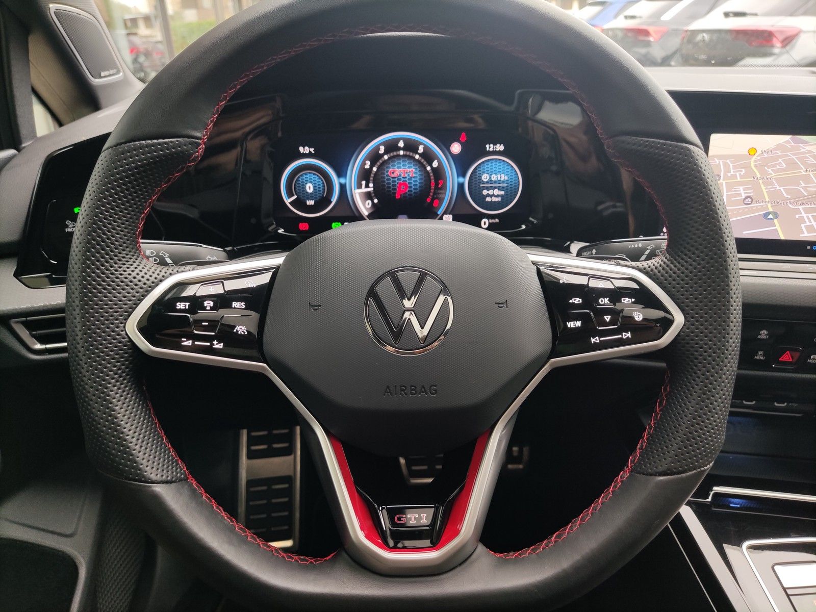 Volkswagen Golf VIII GTI Clubsport - Samsaru's Car Outlet