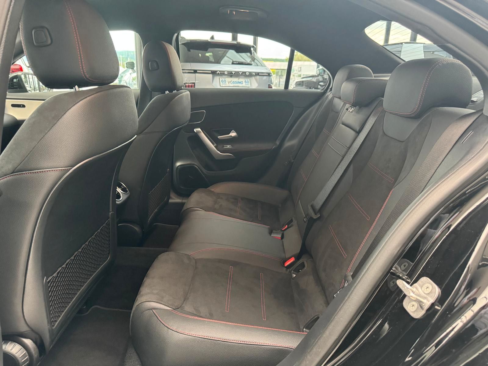 Mercedes-Benz A 200 AMG Line Advanced Plus - Samsaru's Car Outlet