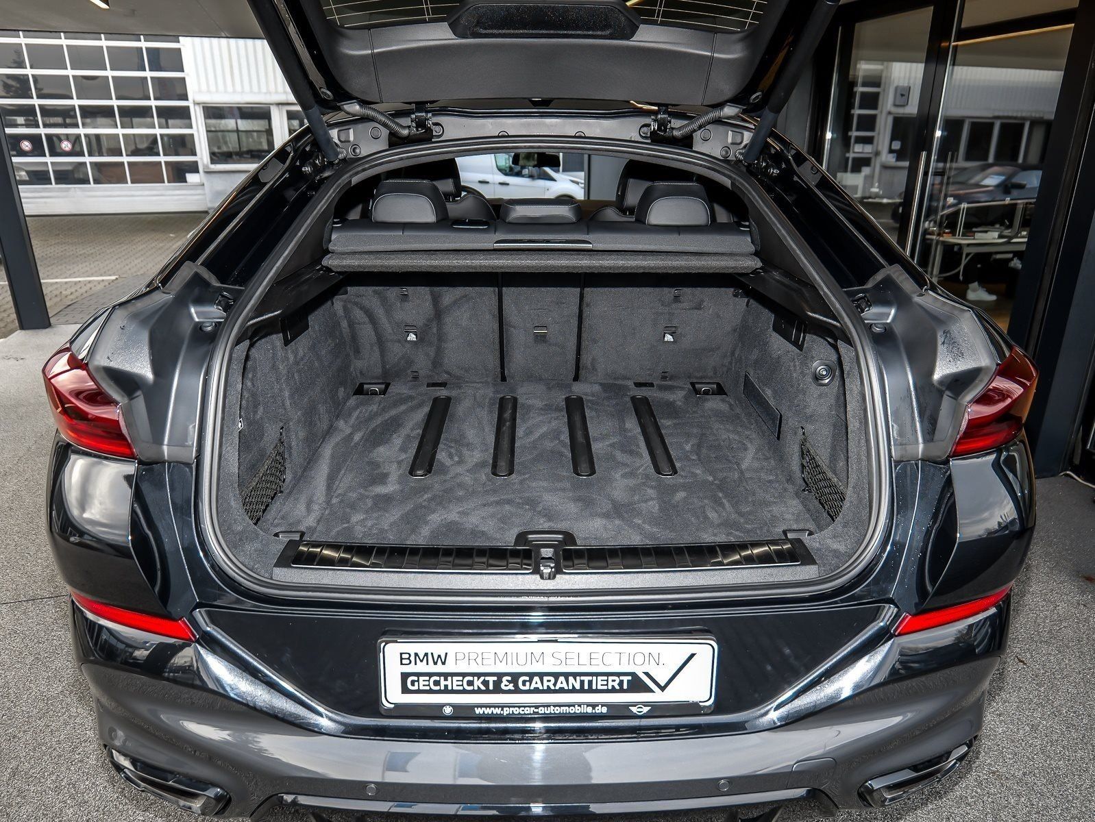 BMW X6 xDrive40d M SPORT PRO+AHK+HuD+H/K+DA PROF+360