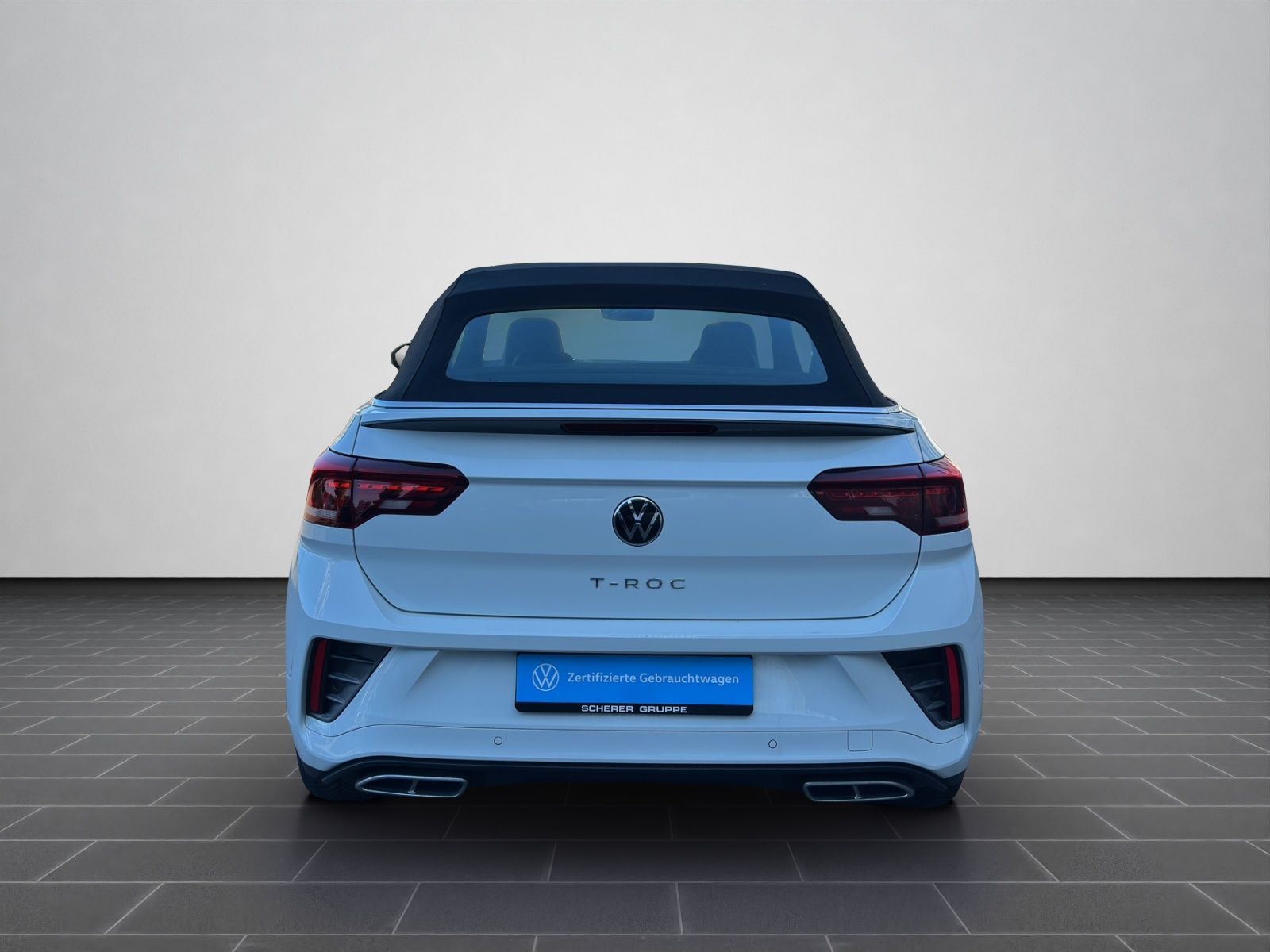 Volkswagen T-Roc R-Line 1.5 TSI PLUS - Samsaru's Car Outlet