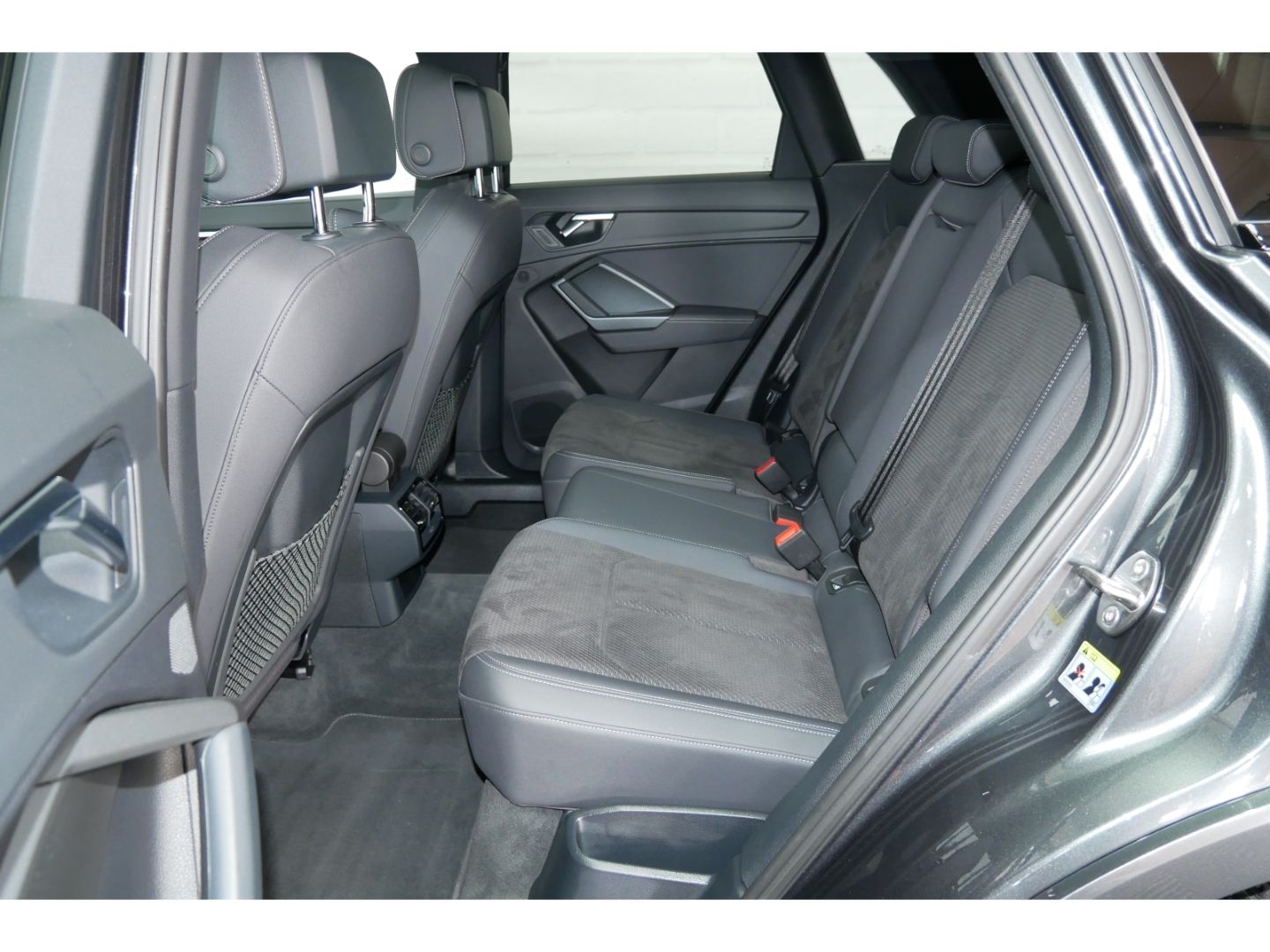 Audi Q3 40 TDI q S line - Samsaru's Car Outlet