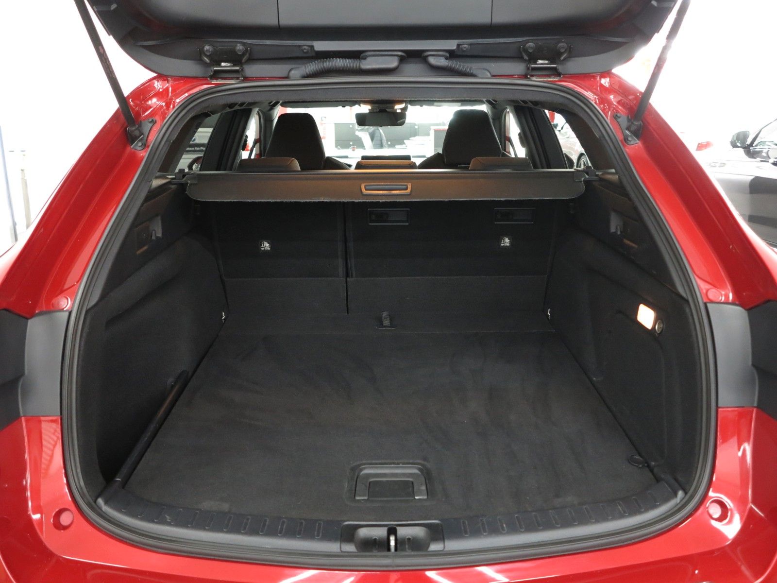 Toyota Corolla Tour Sports Hybrid - Samsaru's Car Outlet