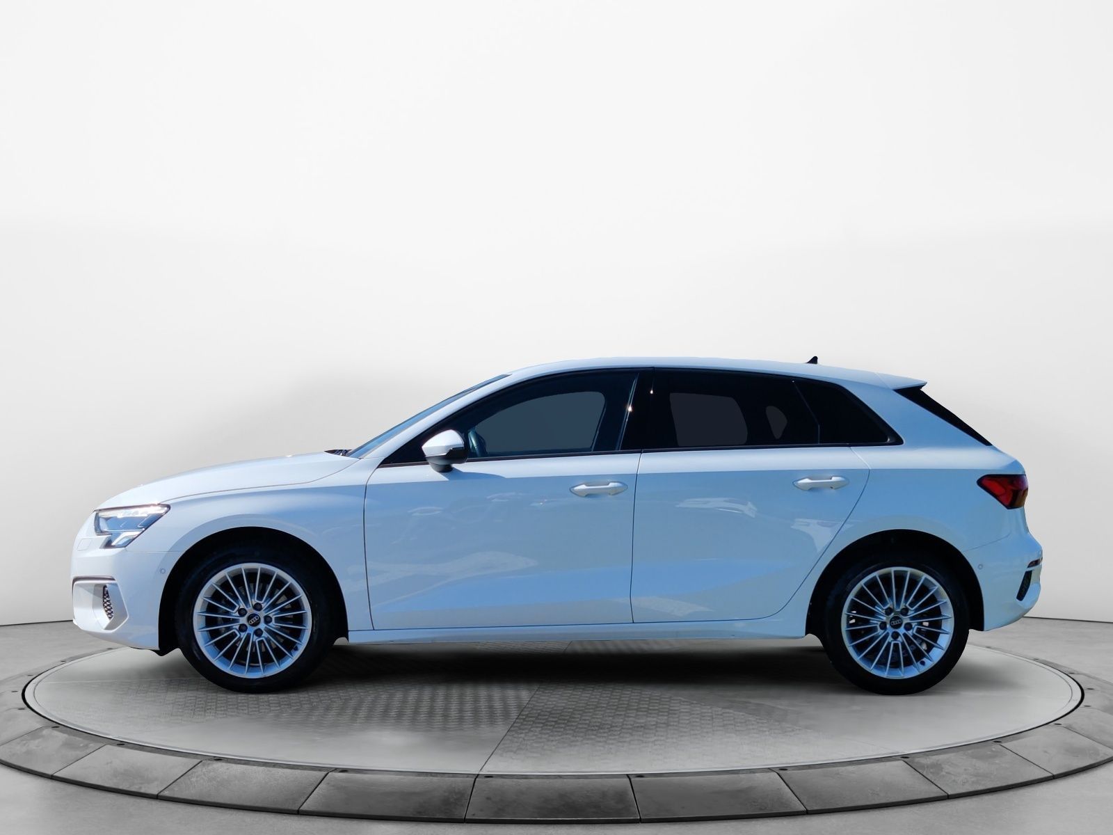 Audi A3 Sportback 30 TFSI S-Tronic Advanced, LED, ACC