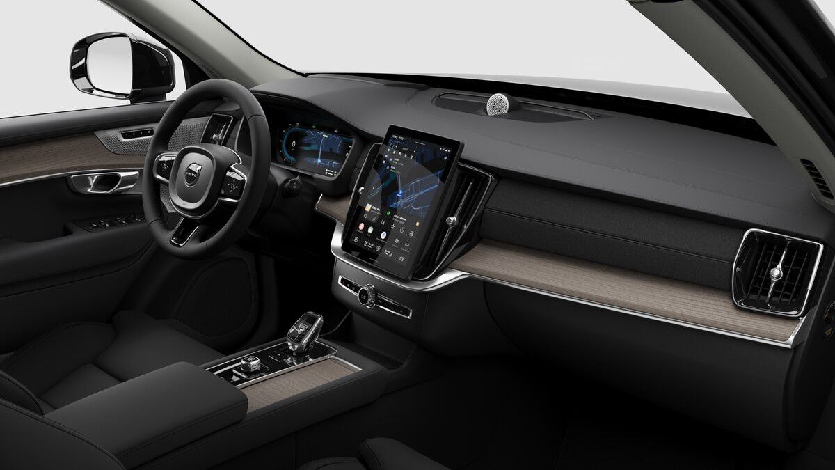 Volvo XC 90 T8 ULTRA DARK AWD - Samsaru's Car Outlet