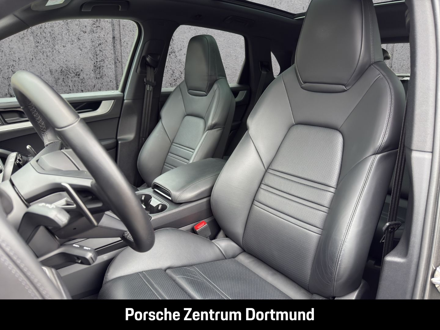 Porsche Cayenne S BOSE InnoDrive Panoramadach LED-Matrix