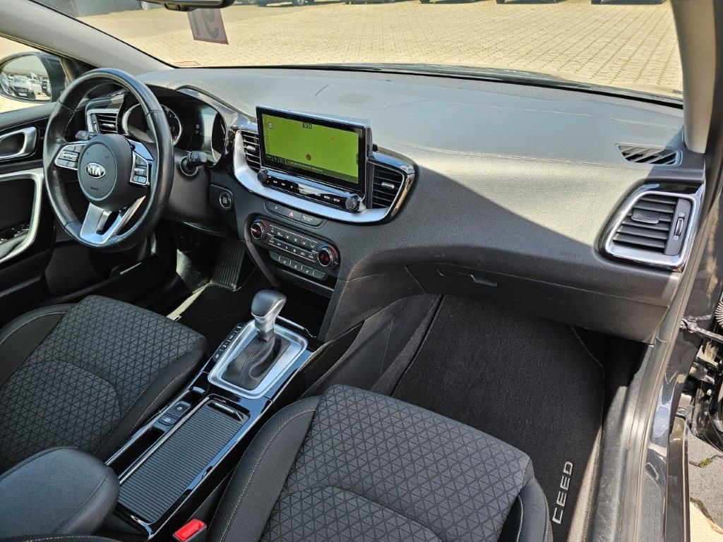 Kia Ceed SW 1.6 CRDi DCT Spirit - Samsaru's Car Outlet
