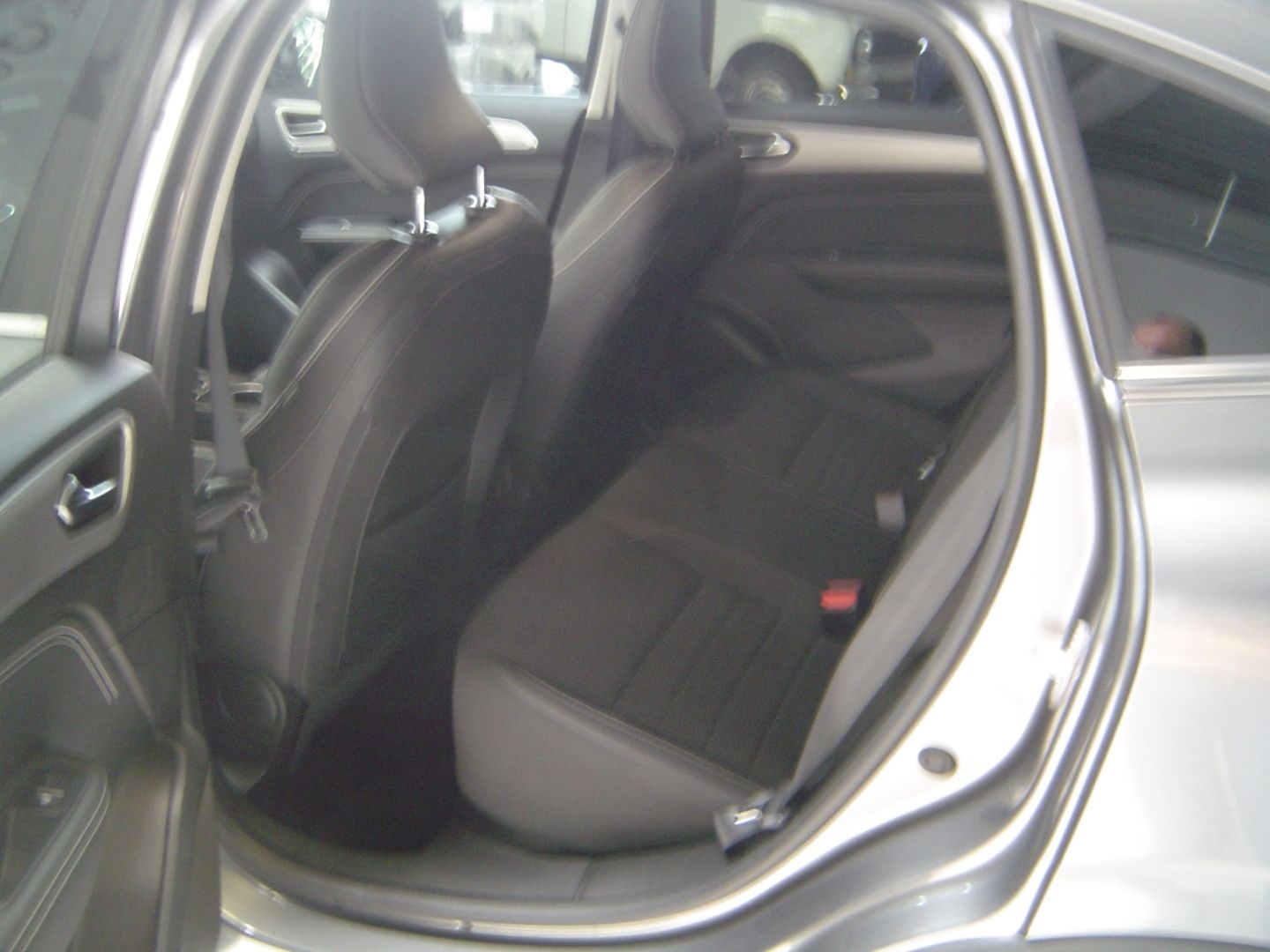 Renault Arkana Techno 1.3 TCe 140 Mild-Hybrid - Samsaru's Car Outlet