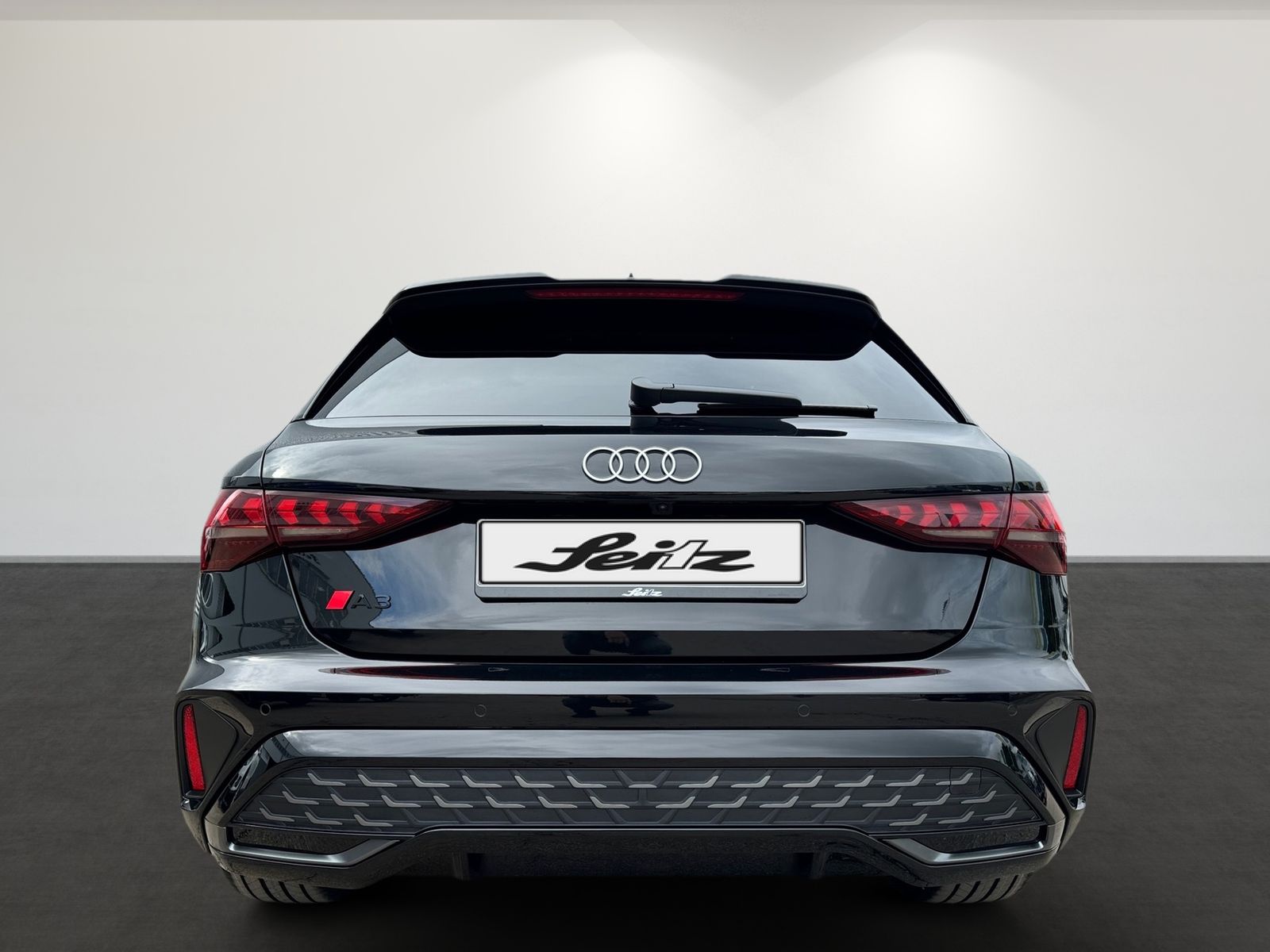 Audi A3 Sportback 35 TFSI S line - Samsaru's Car Outlet