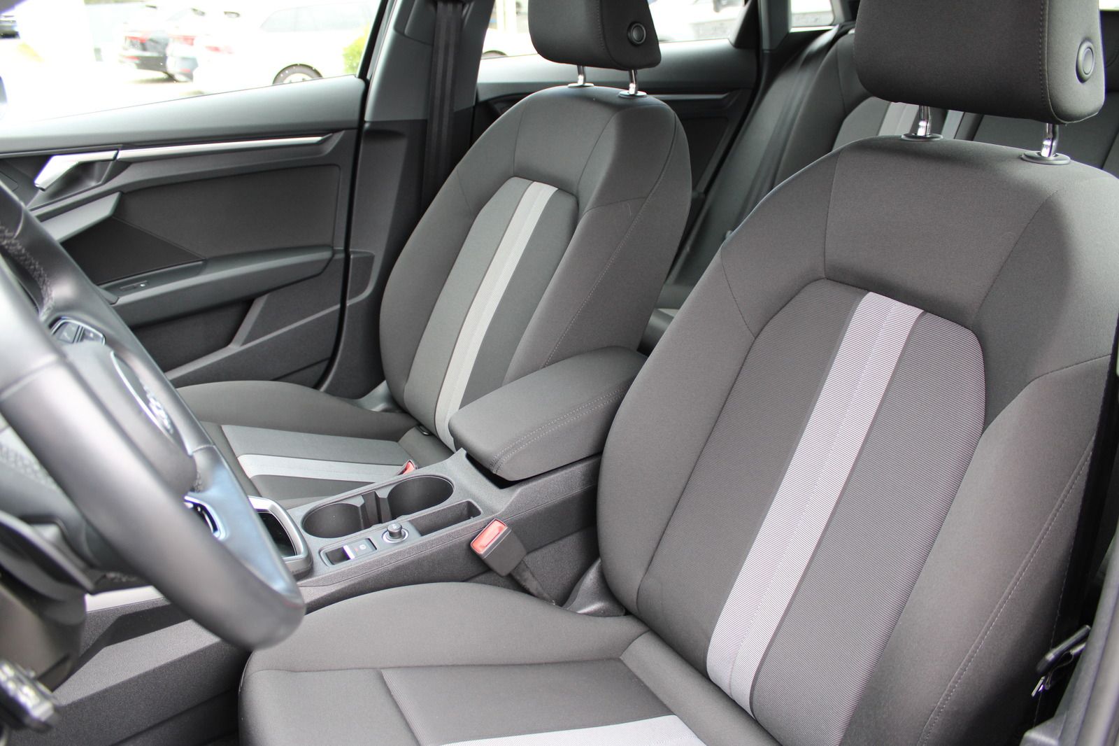 Audi A3 Sportback 35 TDI S-line LED Navi virtual Rfk