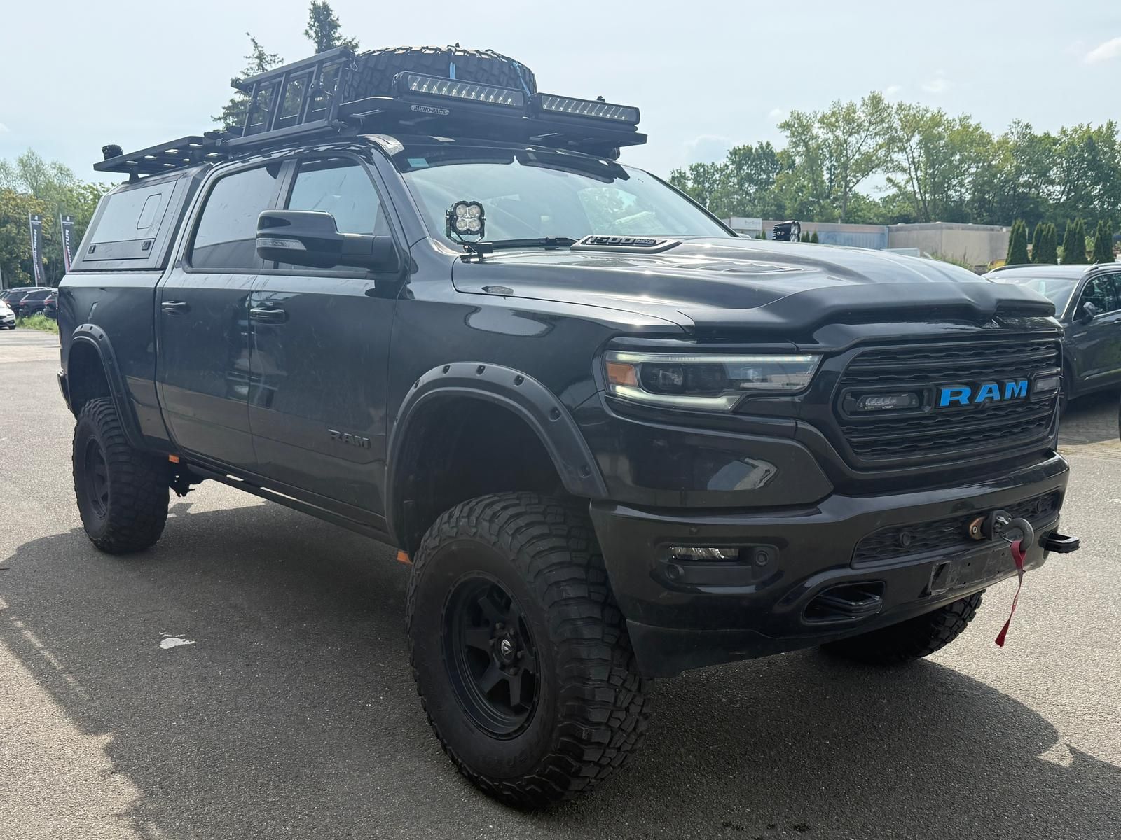 Dodge RAM HEMI 5.7 1500 Limited Crew Cab LB Off-Road