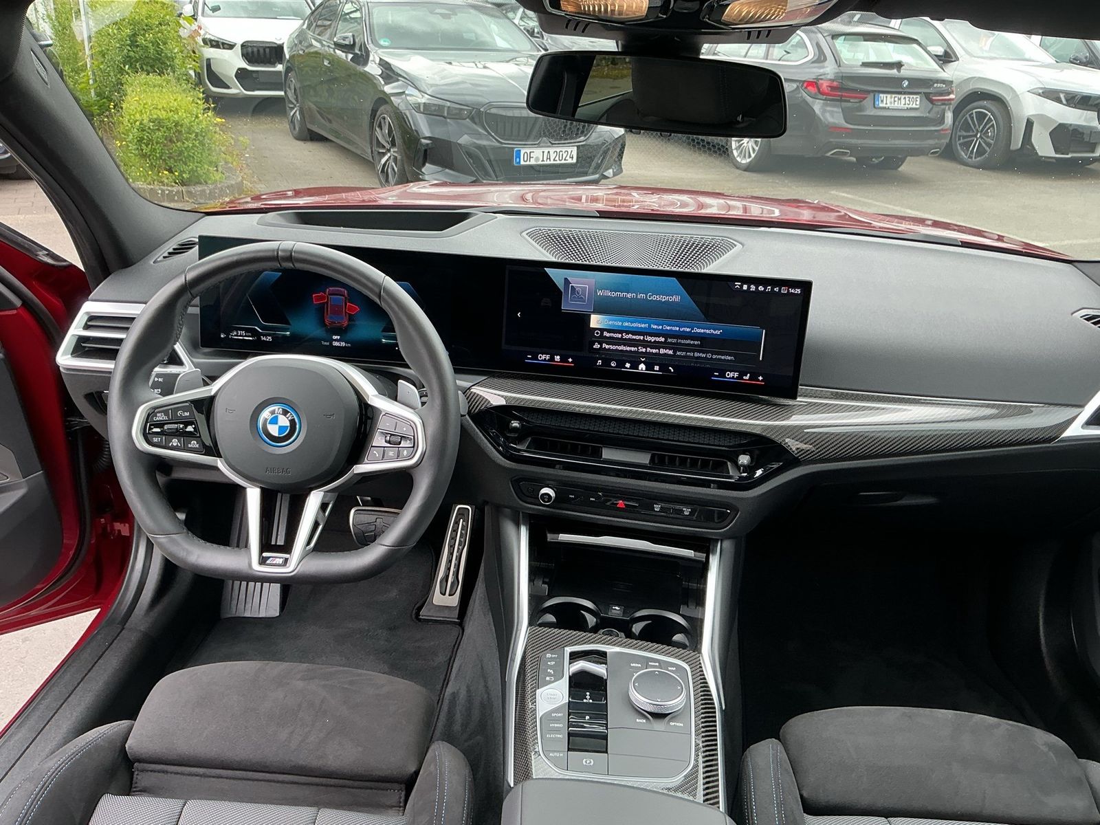 BMW 330e xDrive TOURING M SPORT PRO AHK PANO E-SITZE