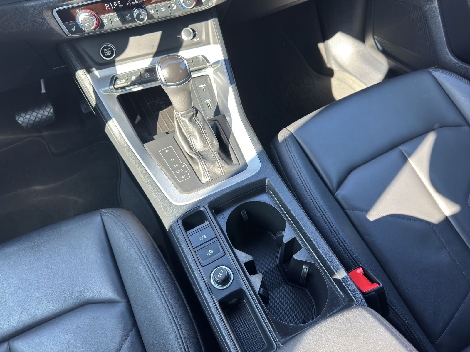 Audi Q3 45 TFSI quattro - Samsaru's Car Outlet