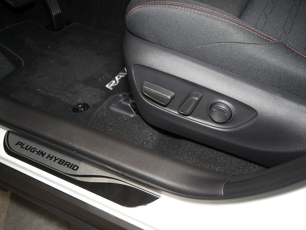 Toyota RAV 4 Comfort Teamplayer 2.5 Plug-in Hybrid 4x4
