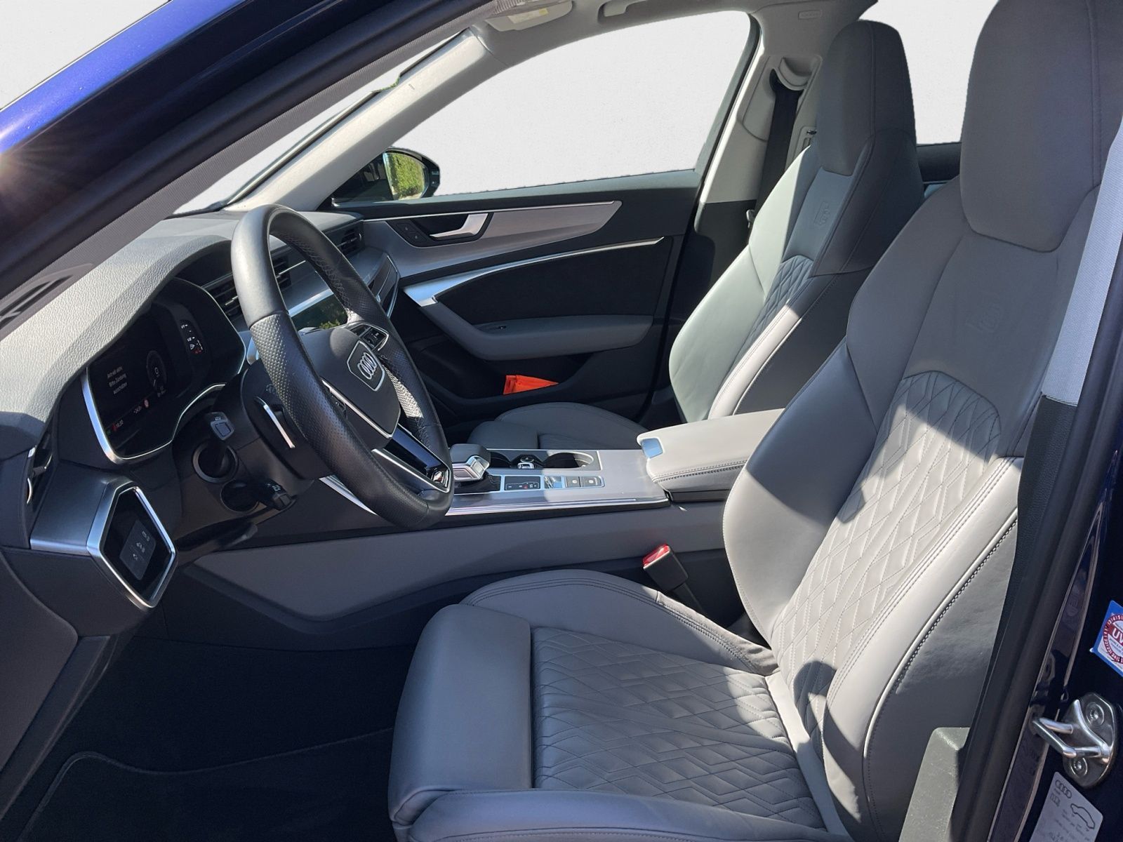 Audi A6 Limousine 55 TFSI e S line quattro - Samsaru's Car Outlet