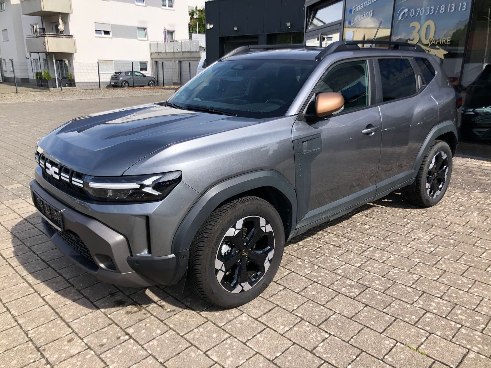 Dacia Duster HYBRID 140 Extreme+ - Samsaru's Car Outlet