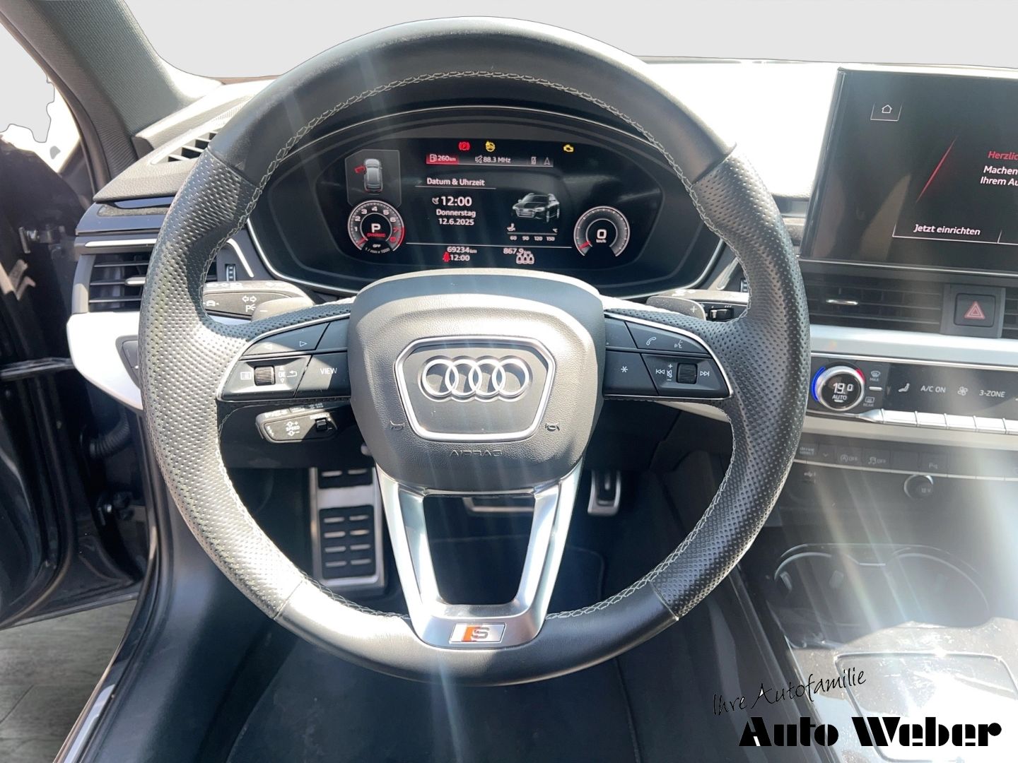 Audi A4 Avant 45TFSI S-Line Quattro - Samsaru's Car Outlet