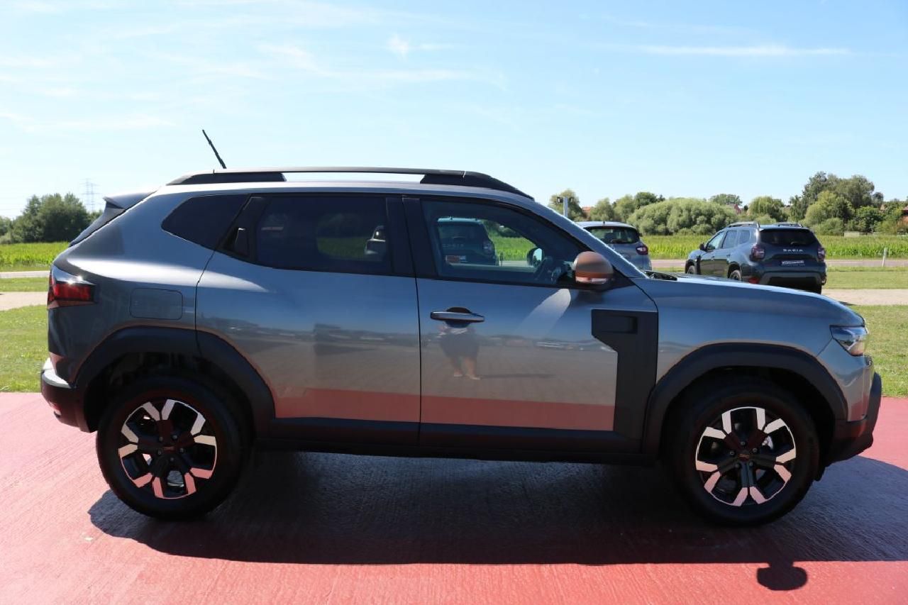 Dacia Duster III TCe 130 Extreme - Samsaru's Car Outlet