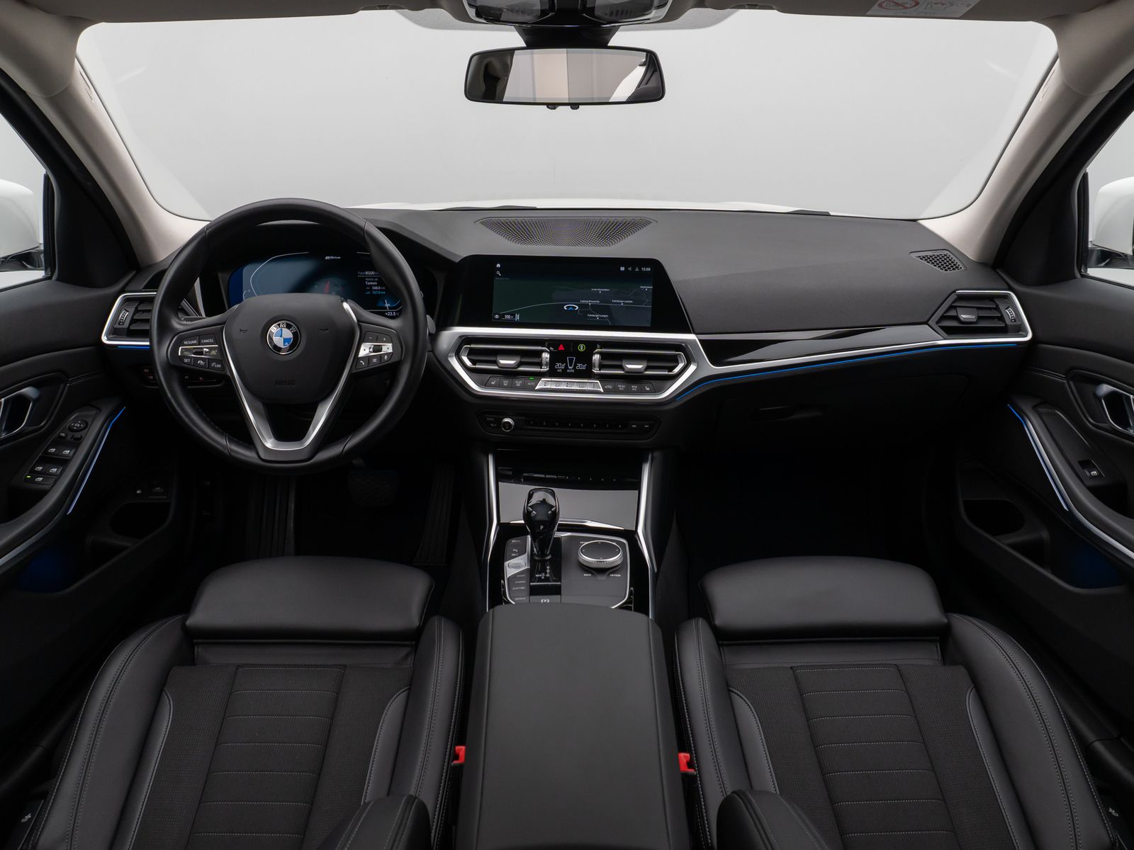 BMW 330e xD Sport Line - Samsaru's Car Outlet