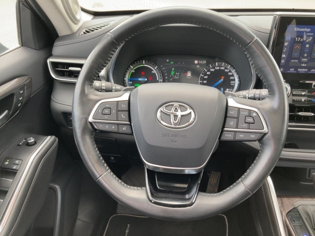 Toyota Highlander 2.5 Hybrid Luxury*AHK*7-SITZER*KAMERA