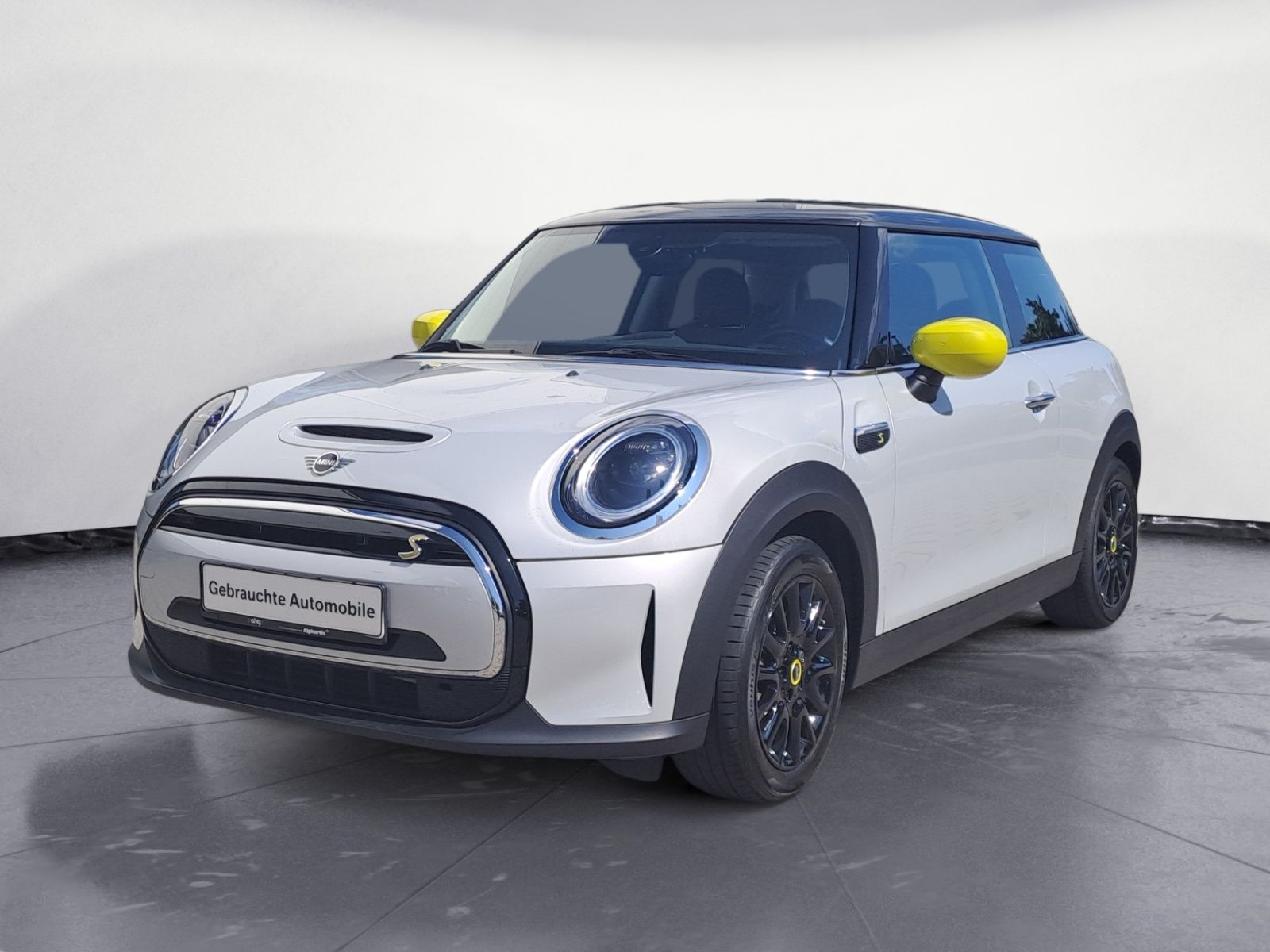 MINI Cooper SE Classic - Samsaru's Car Outlet