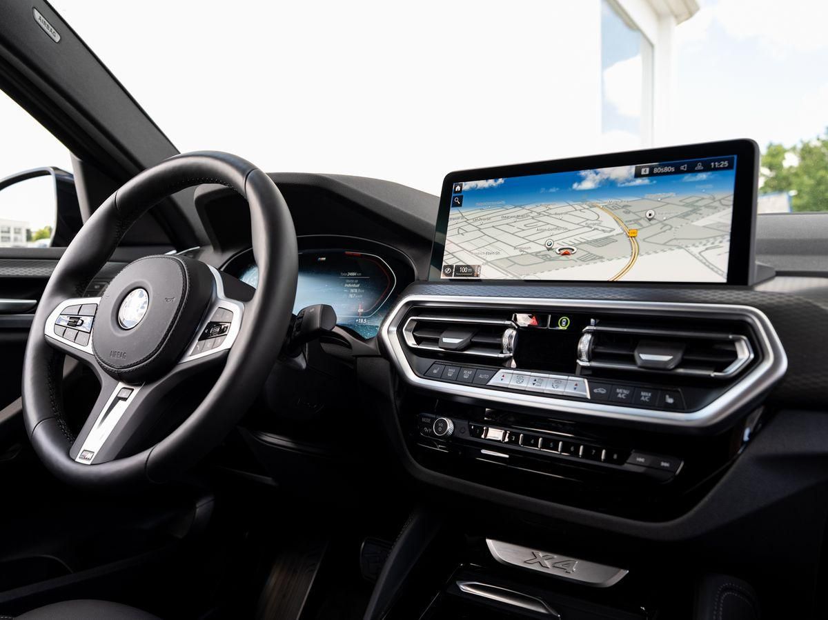 BMW X4 xDrive30d M-Sport AHK PANO ACC HuD Laser KoZg
