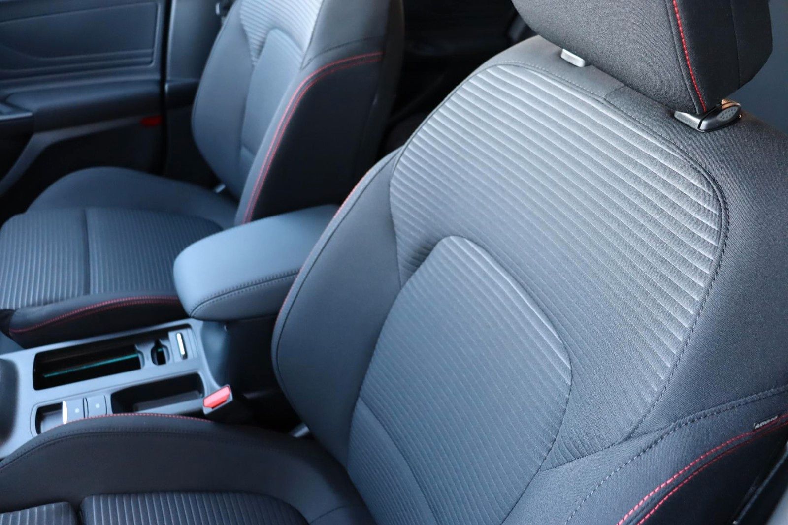 Ford Focus ST-Line X 1.0 Matrix LED 4,99% FIN*