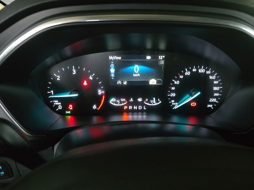 Ford Focus Turnier 1.5 EcoBlue Aut. TITANIUM EDITION
