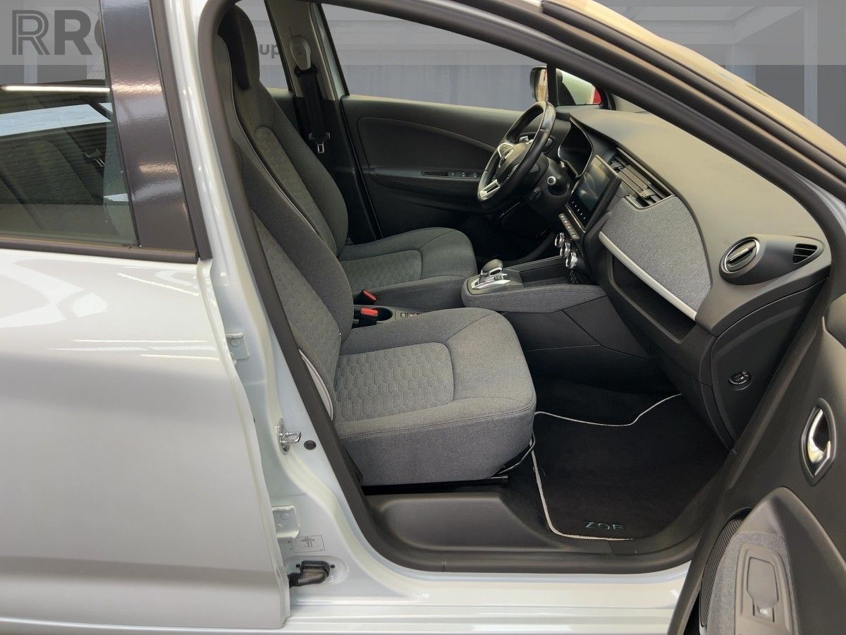 Renault ZOE EXPERIENCE R135 50kWh - Samsaru's Car Outlet