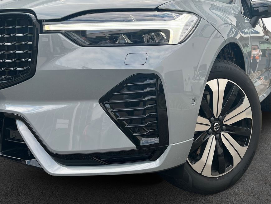 Volvo XC60 T6 AWD Plug-in Hybrid Plus Dark