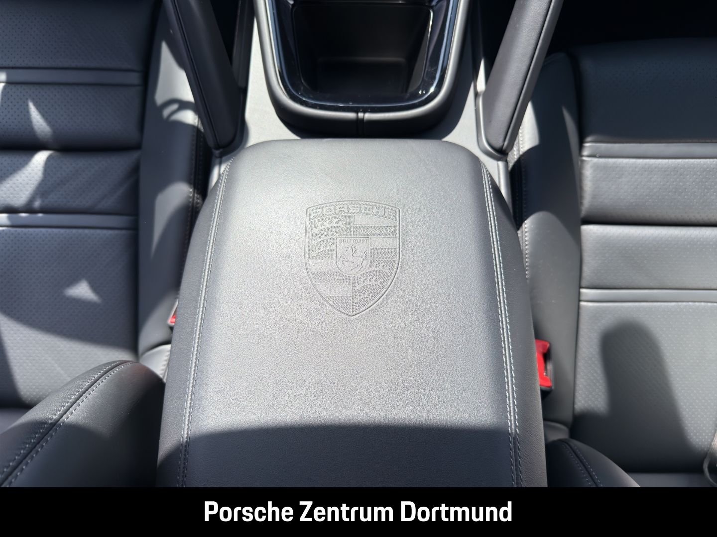 Porsche Cayenne Coupe LED-Matrix Surround-View Head-Up