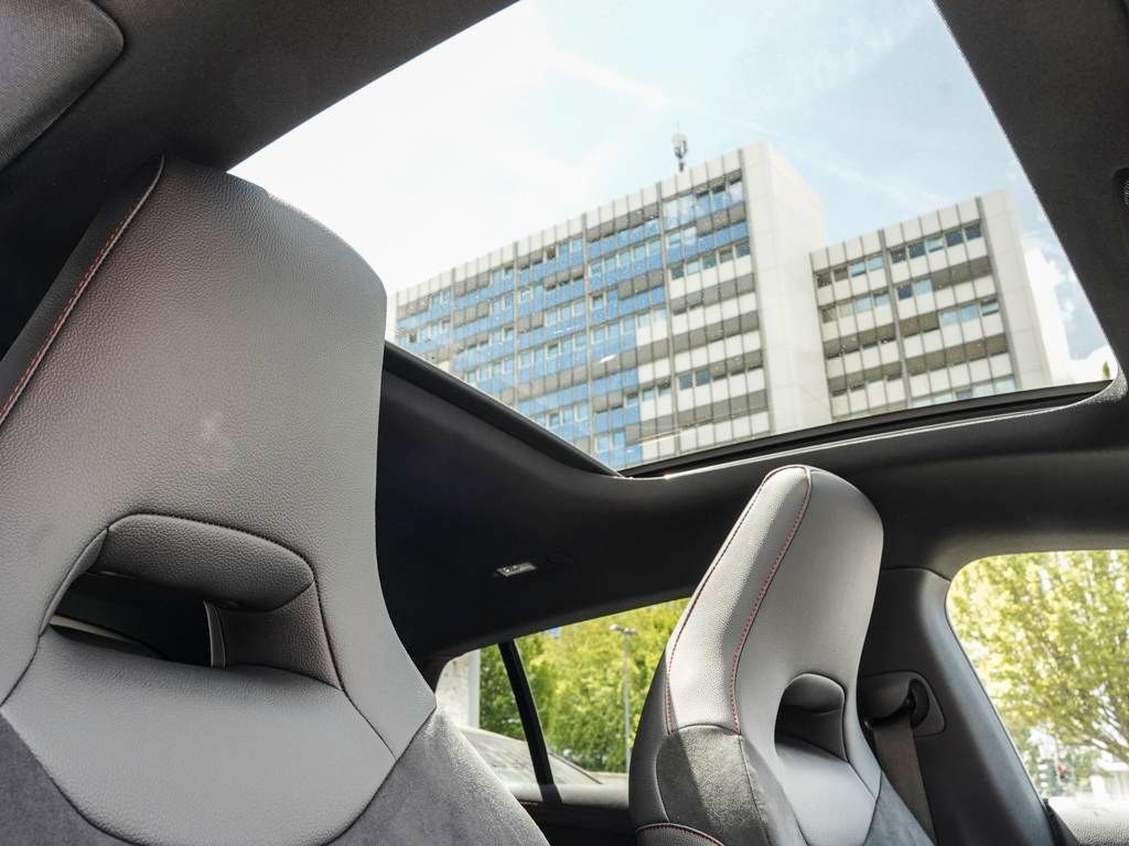 Mercedes-Benz CLA 250 4M AMG-LINE PREMIUM - Samsaru's Car Outlet