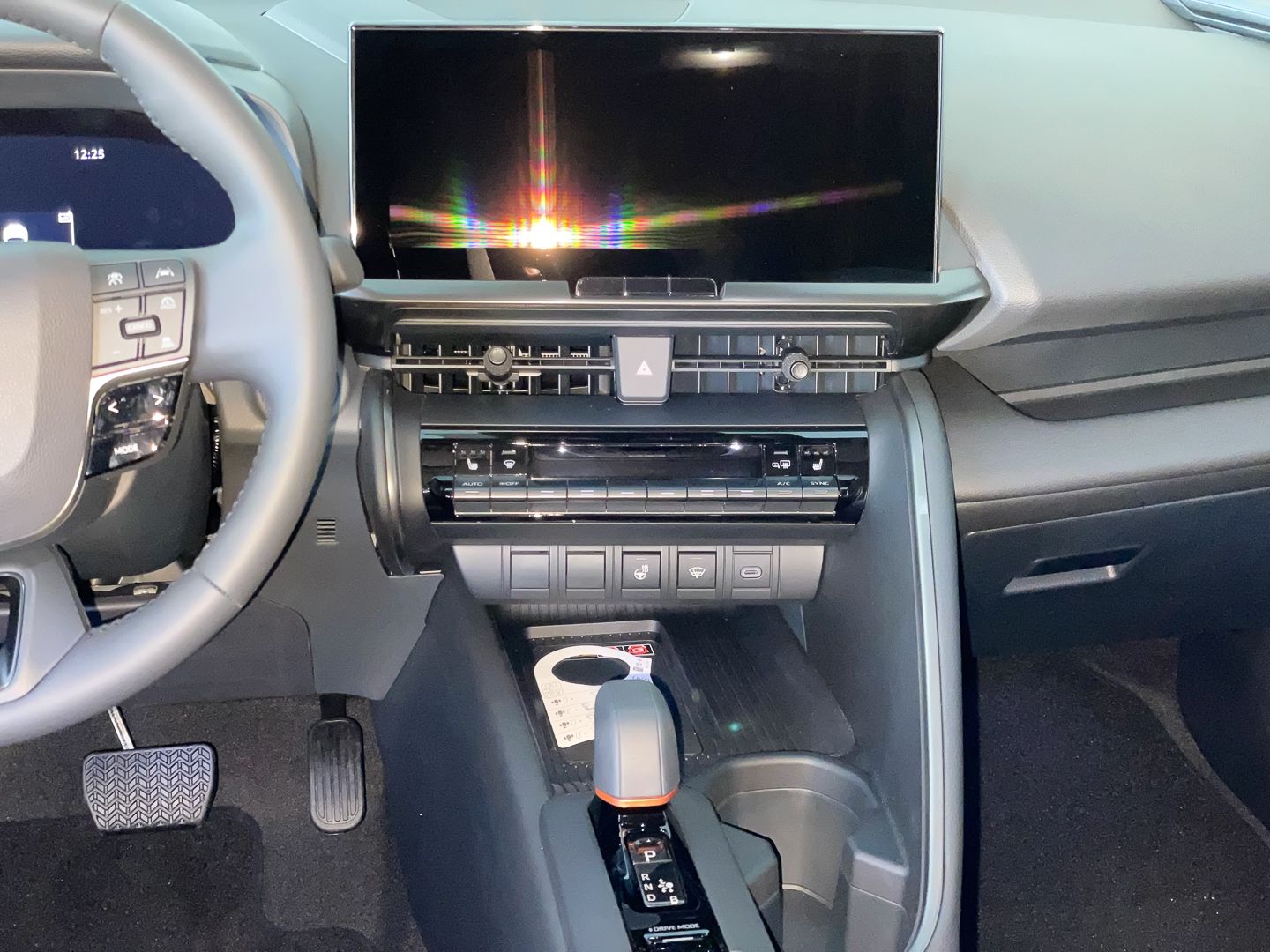 Toyota C-HR Hybrid - Samsaru's Car Outlet