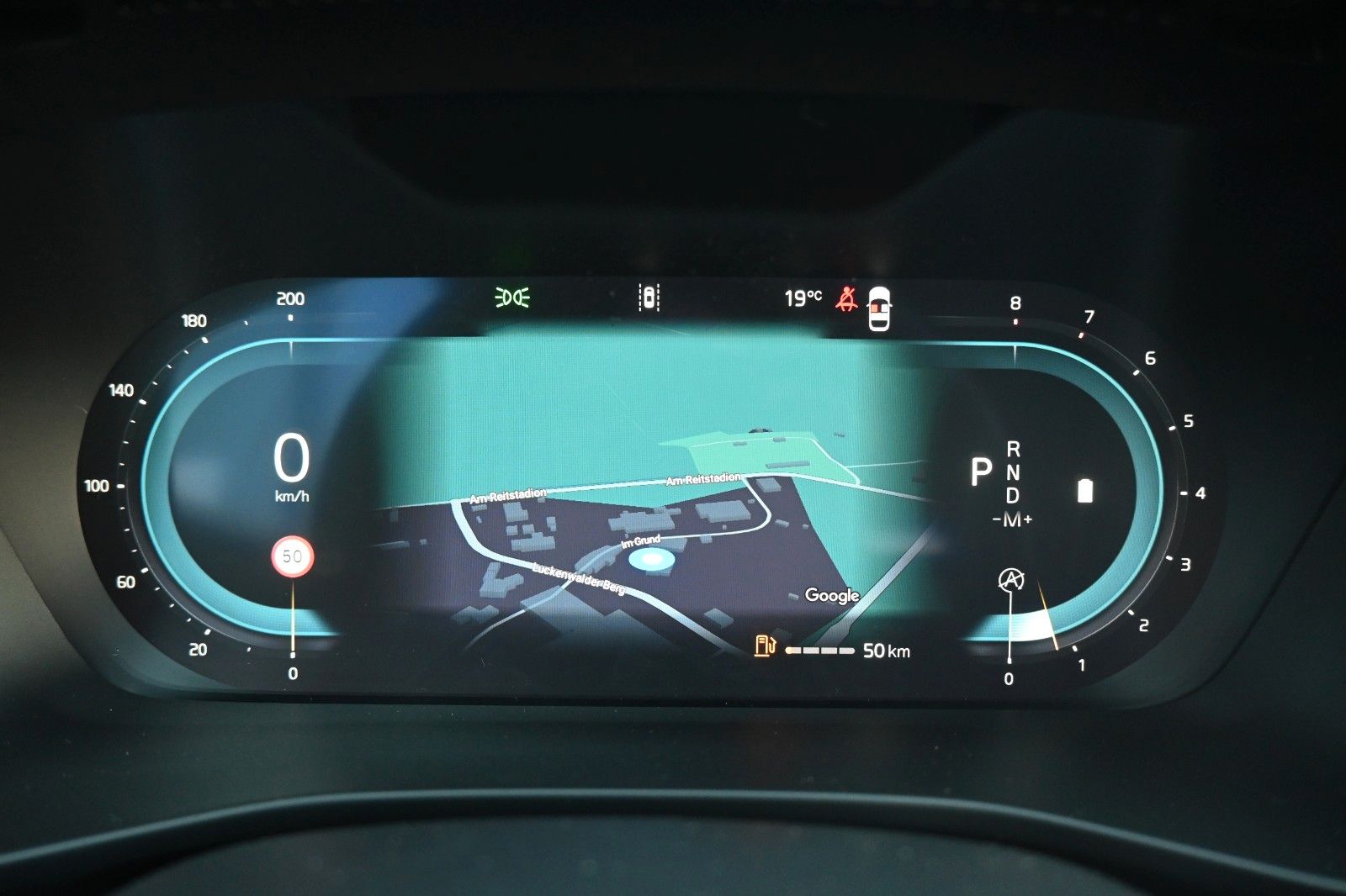 Volvo XC40 B4 DKG Plus Dark*FSHZG*360°*ACC*AHK