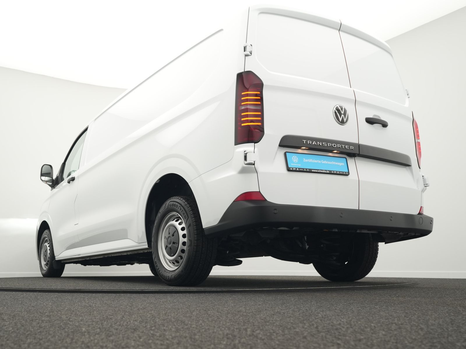 Volkswagen T7 Kasten Transporter LR/Lang 2.0 TDI *LED*KAM*