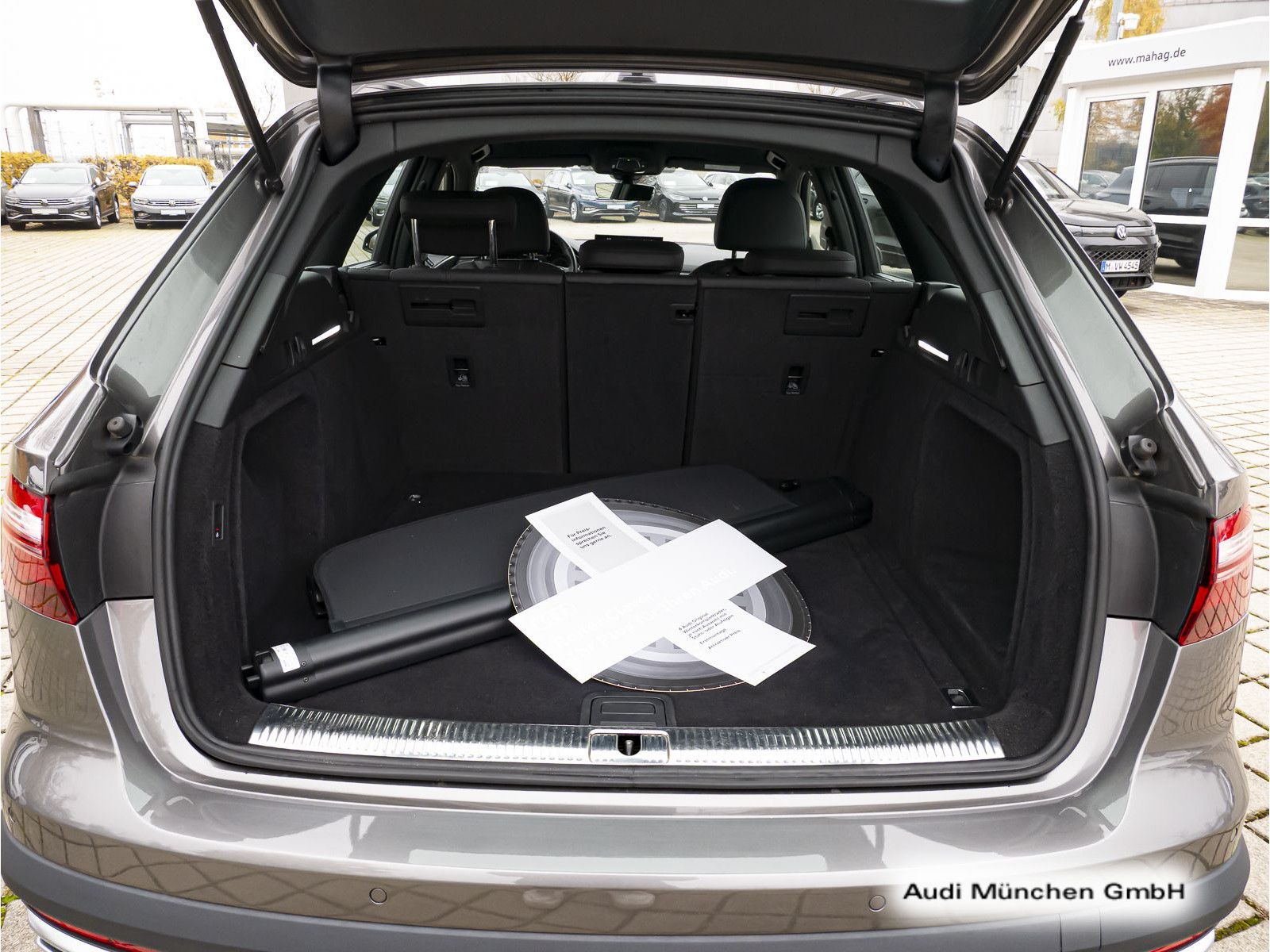 Audi A4 allroad 40 TDI qu. S tronic AHK/Navi+