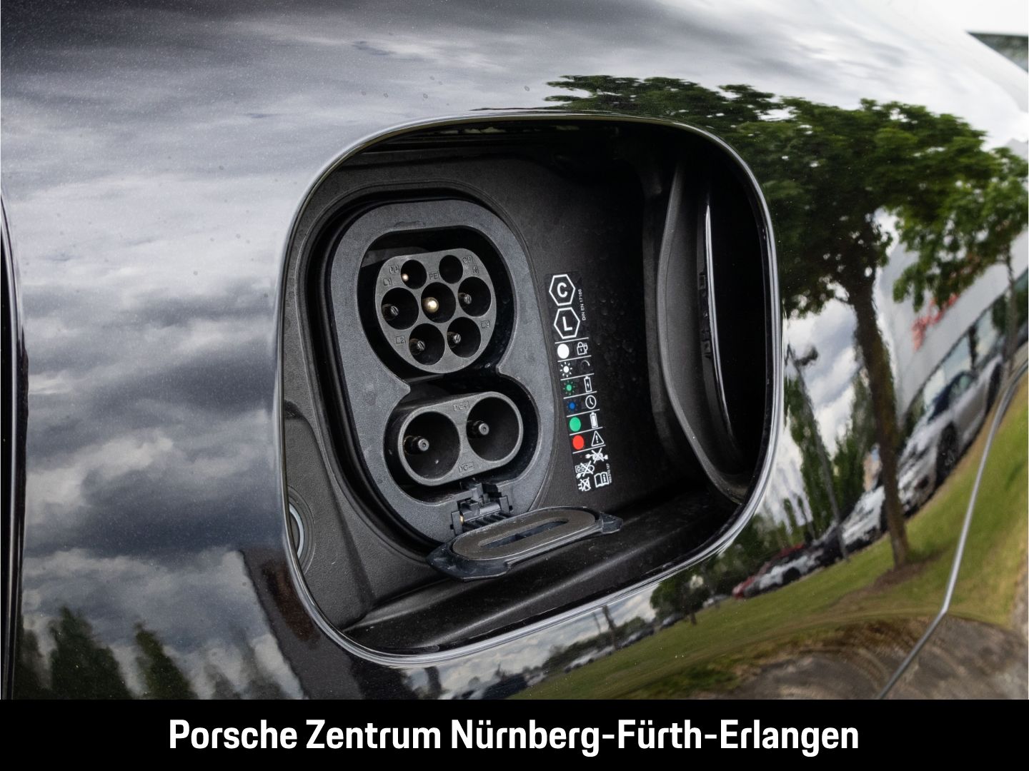 Porsche Macan 4 BOSE SportChrono Panoramadach Abstandsre