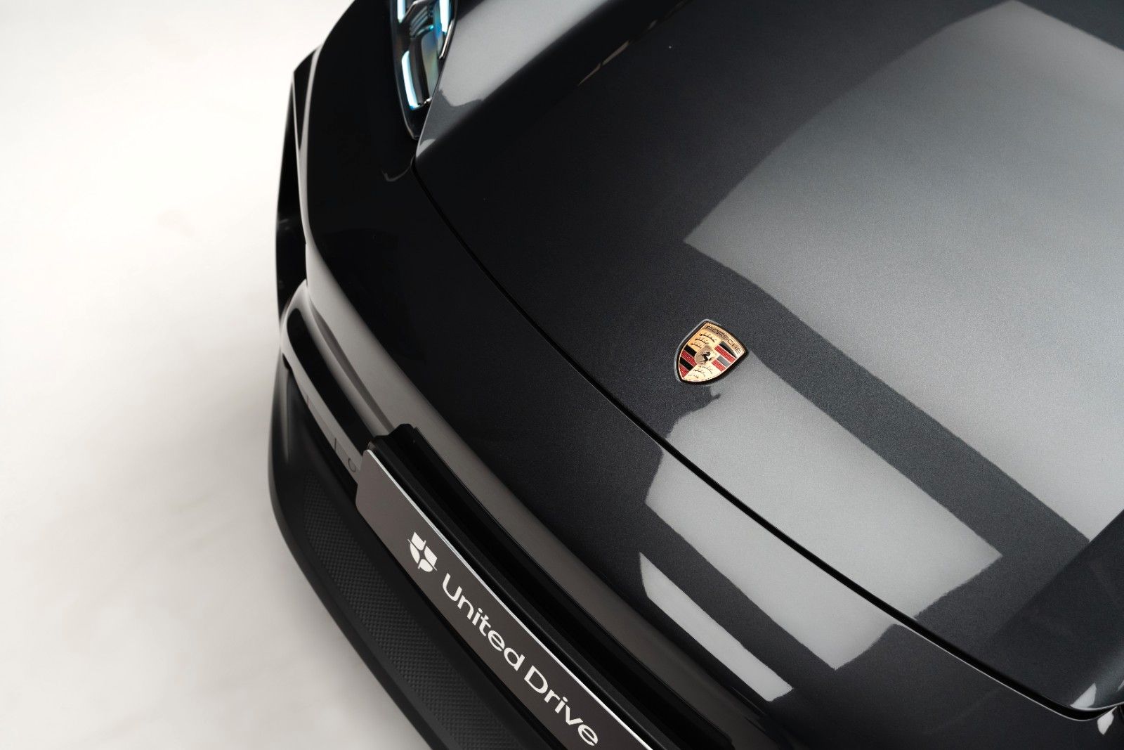 Porsche Macan Electric 4