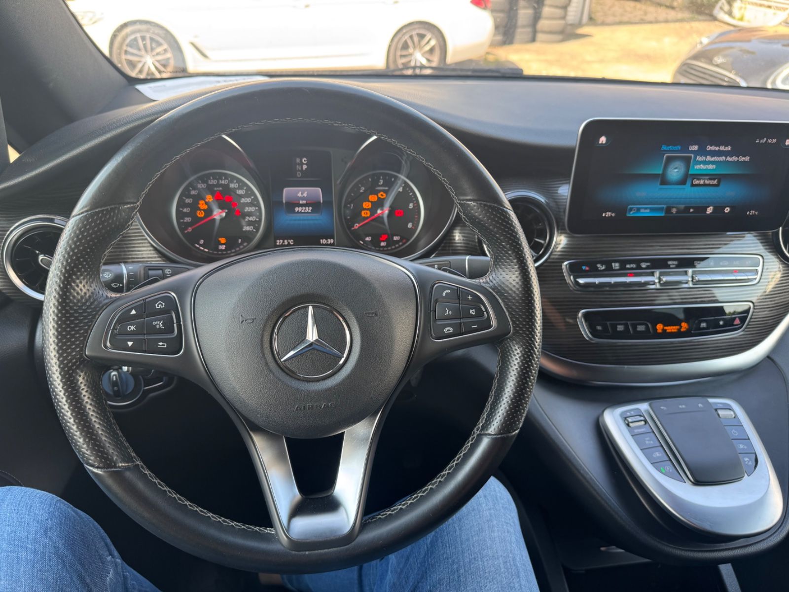 Mercedes-Benz V 300 d 4Ma Edition - Samsaru's Car Outlet