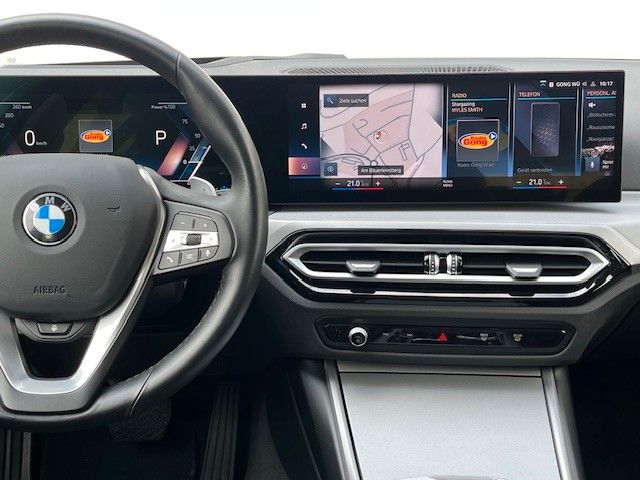 BMW 320i Touring Harman/Kardon,Kamera,Head-Up,ACC