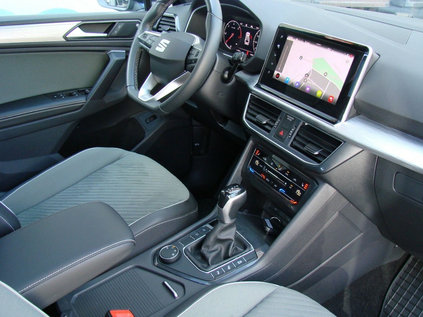 Seat Tarraco 2.0TDi Xperience ACC Pano LED AHK 7Sitze
